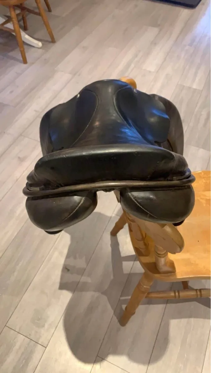 Immaculate multi purpose saddle✅ - Image 1