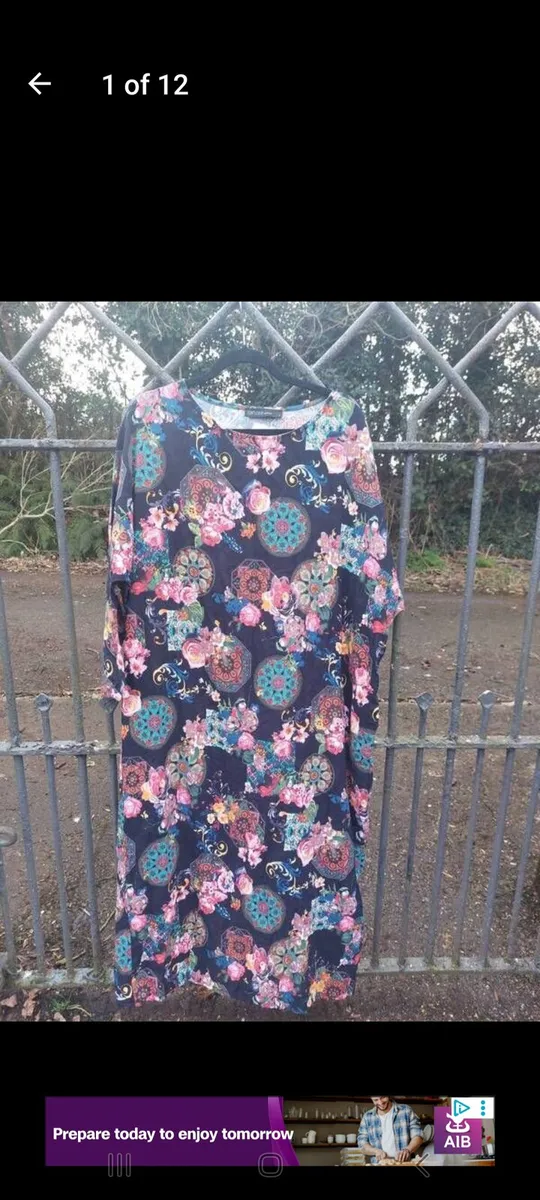 Vintage floral 100% cotton loungewear dress (free - Image 1