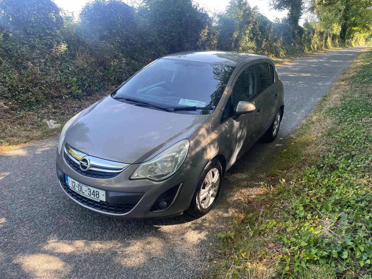 Opel Corsa with nct  1/26 - Image 2