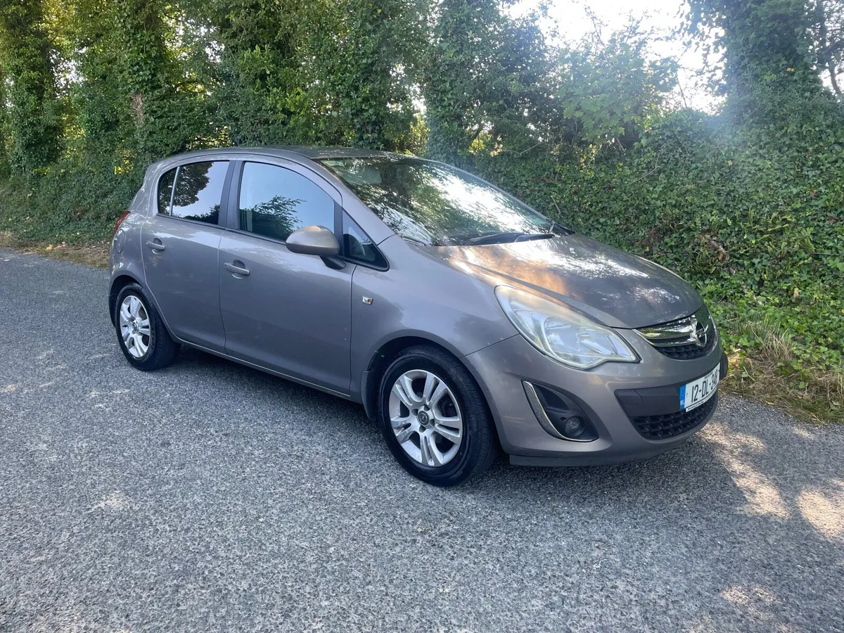 Opel Corsa with nct  1/26 - Image 4