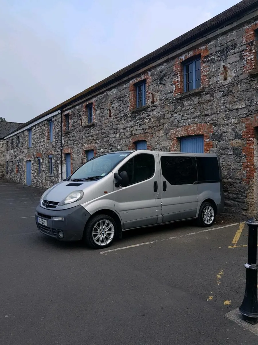 Opel Vivaro Campervan - Image 4