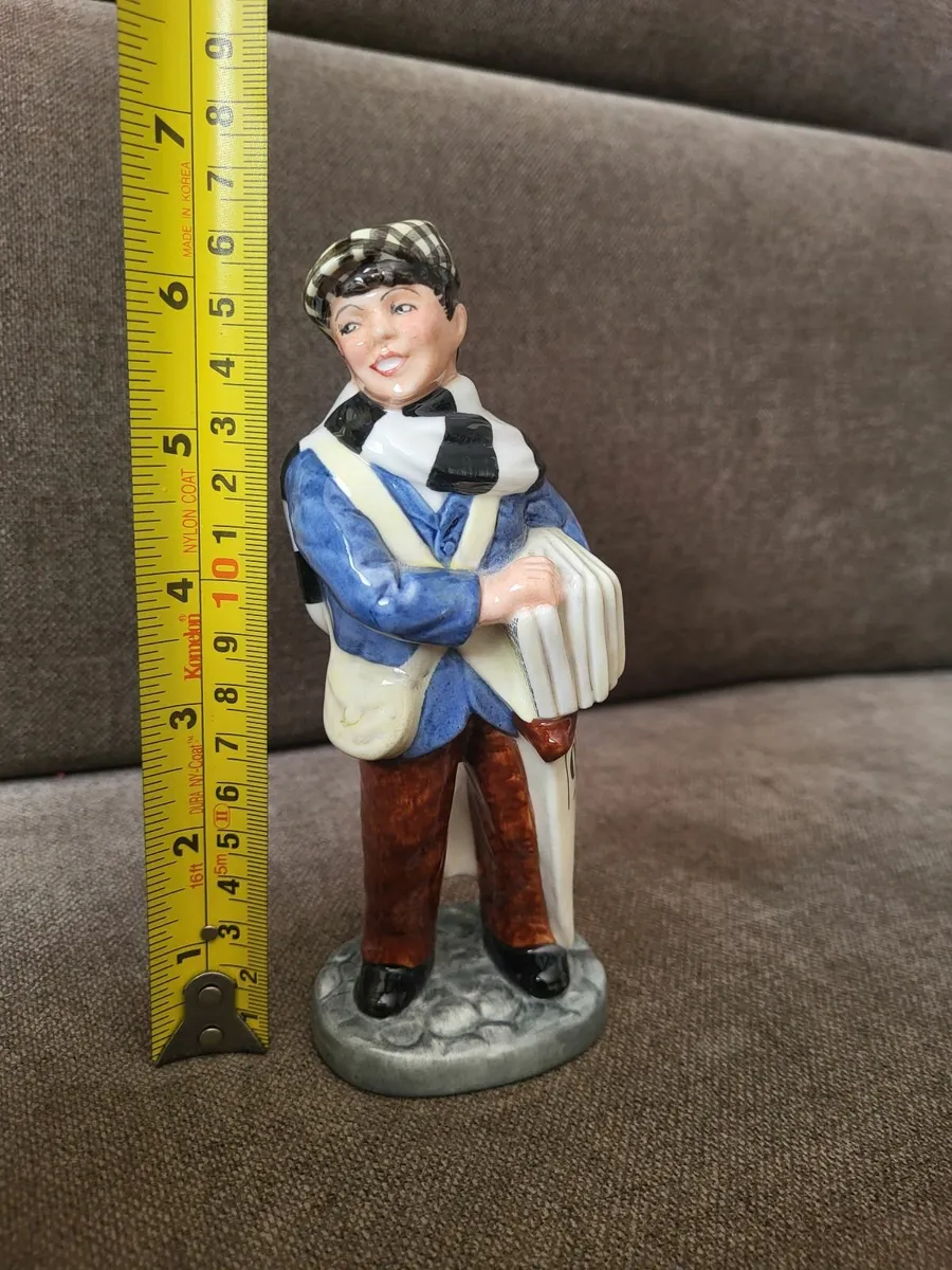 Royal Doulton Figurine - Image 3