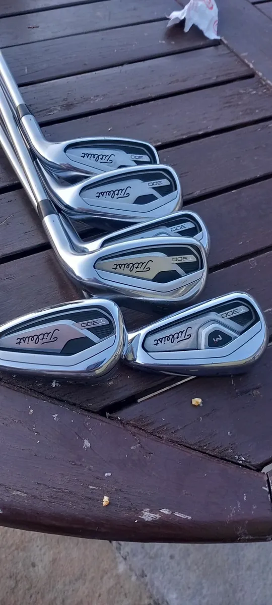Titleist T300 irons - Image 1