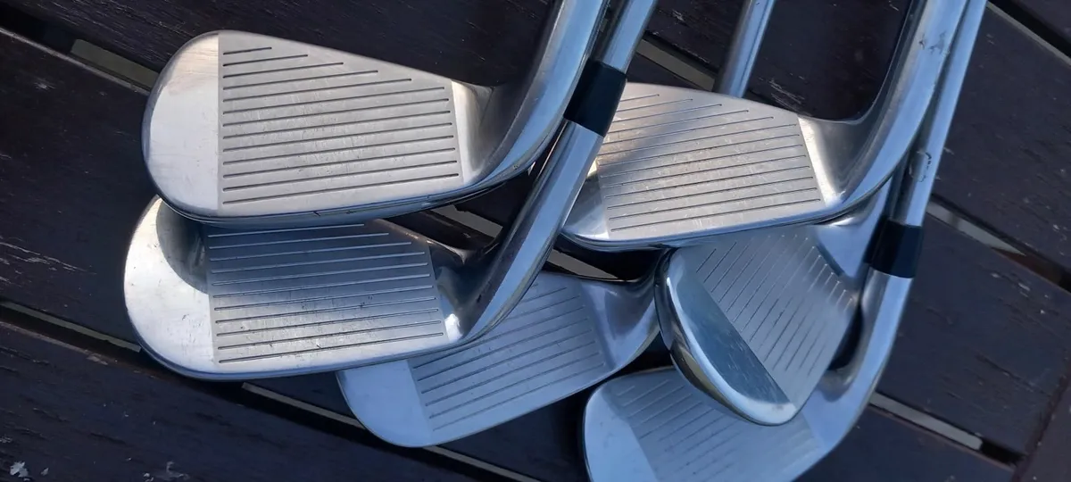 Titleist T300 irons - Image 3