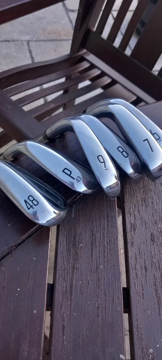 Titleist T300 irons - Image 4
