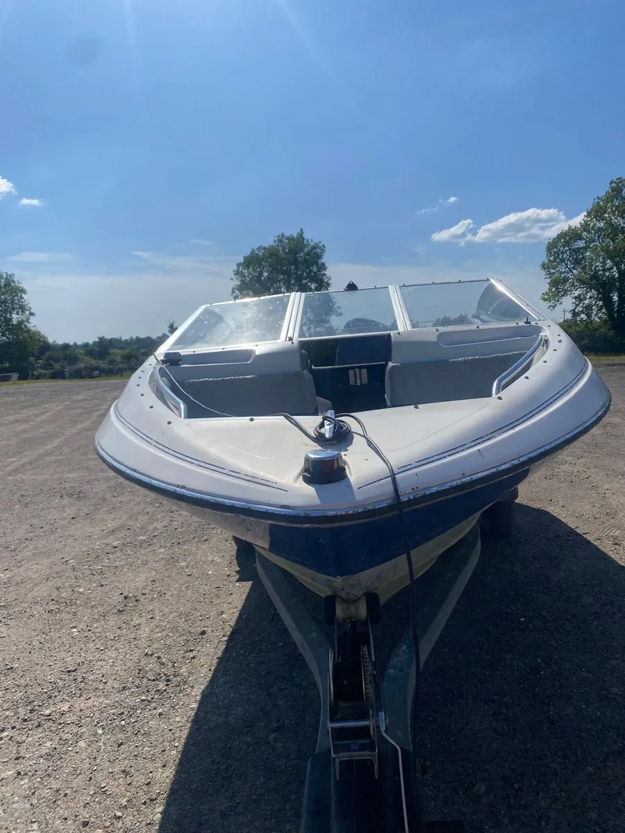 Boat - bayliner capri - Image 4