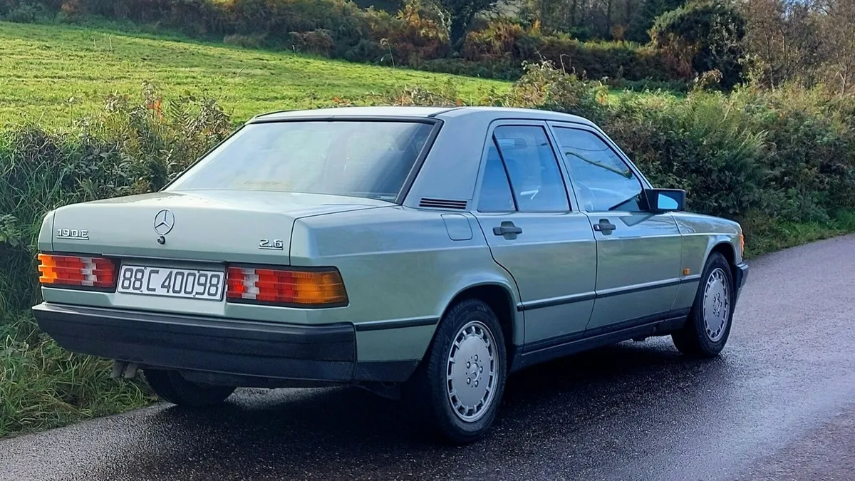 Mercedes - Image 3