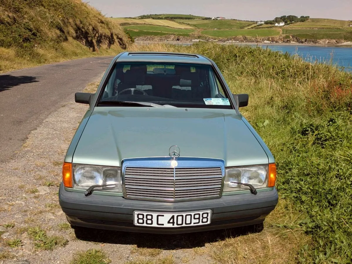 Mercedes - Image 4