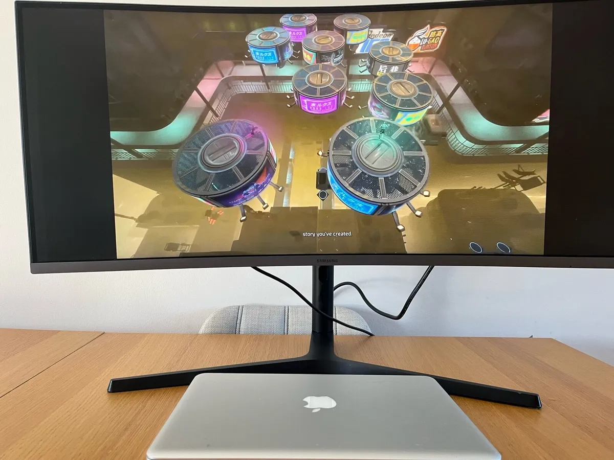 Samsung 34” Curve Screen Ultra WQHD - Image 1
