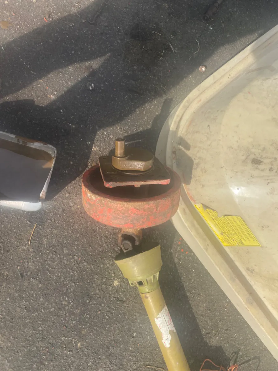 Wanted gear box for anfer  spreader - Image 1