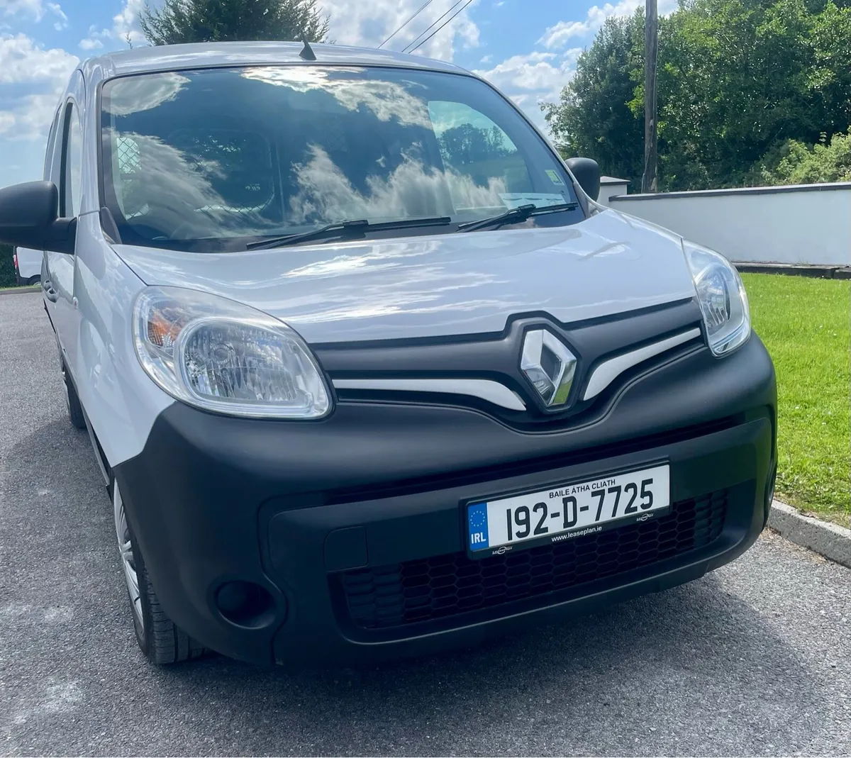 192 RENAULT KANGOO…. New Test /LOW KMs - Image 1