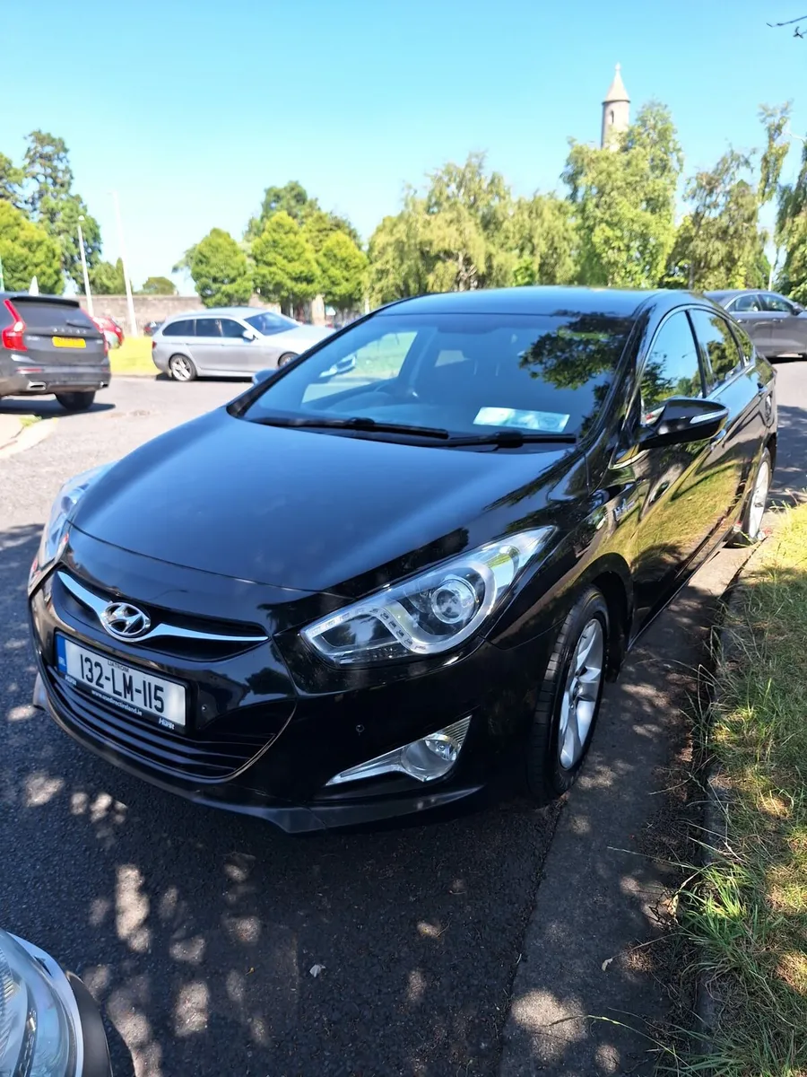 Car - Image 2