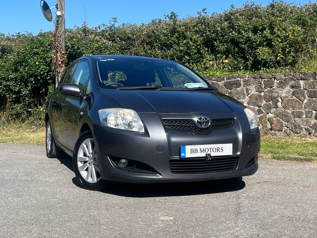 Toyota Auris 1.4 VVT-i Luna - Image 4