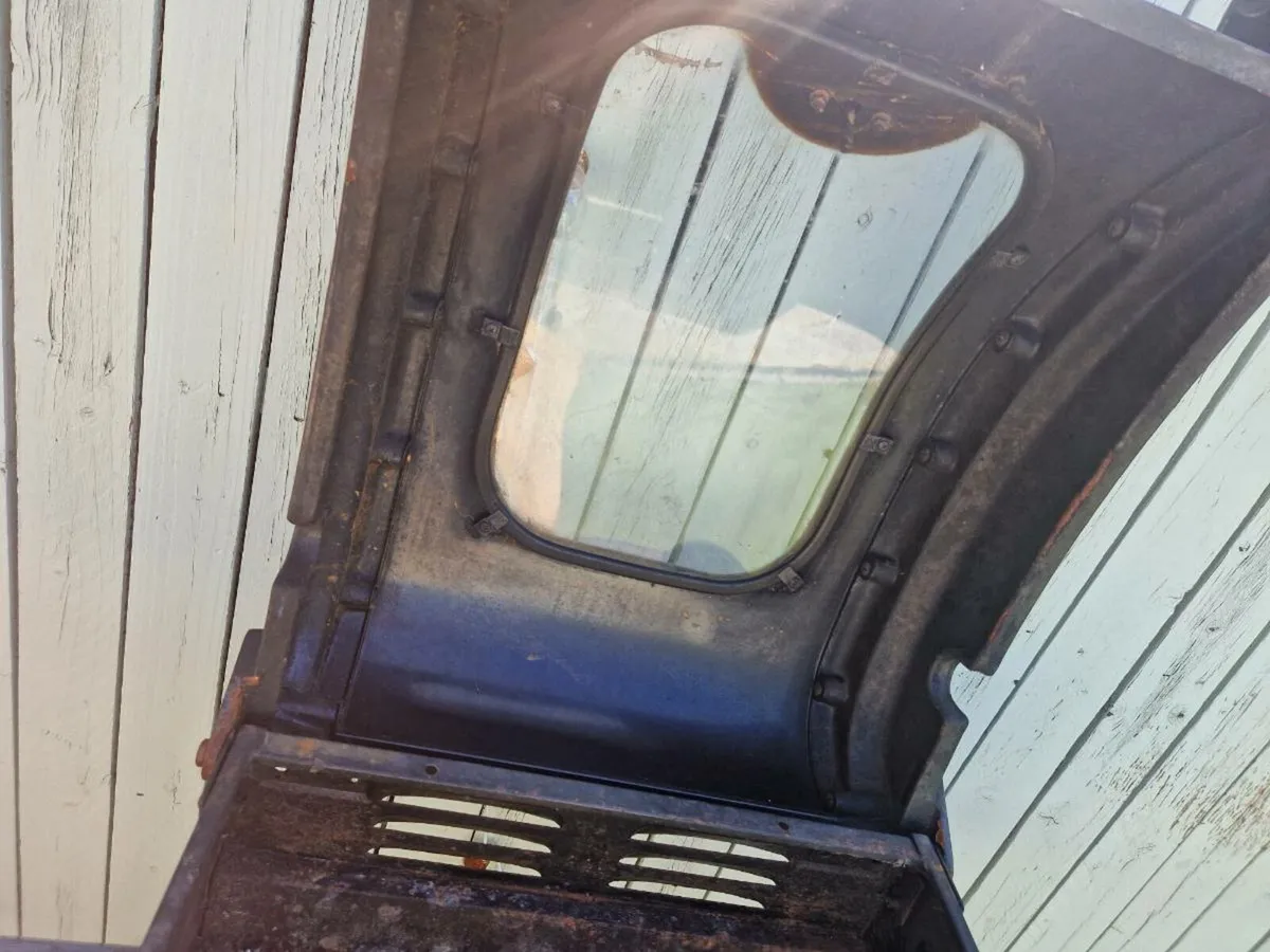 Sahara 2 burner BBQ with side stands FREE - Image 3