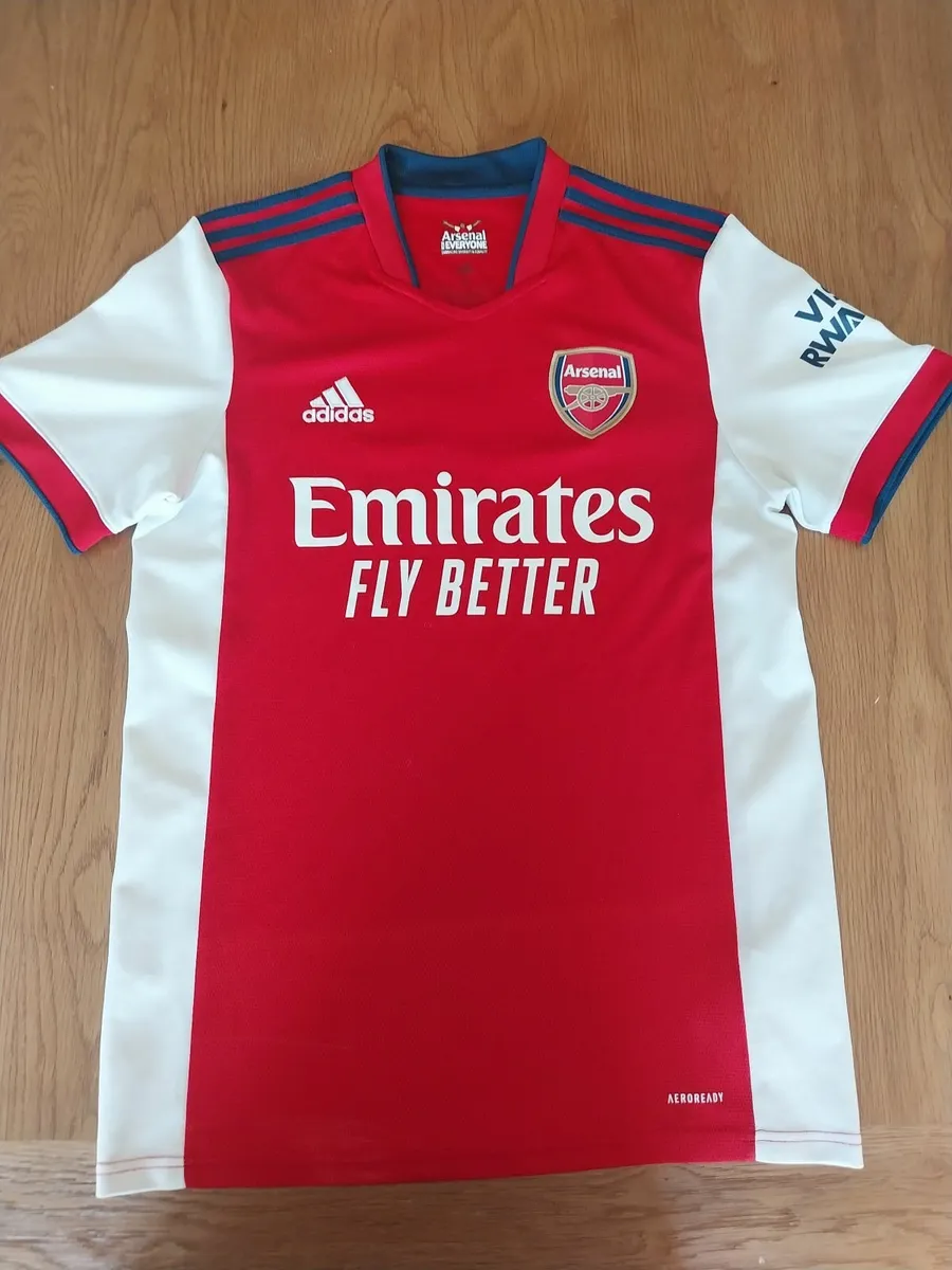 Football shirts - Image 1