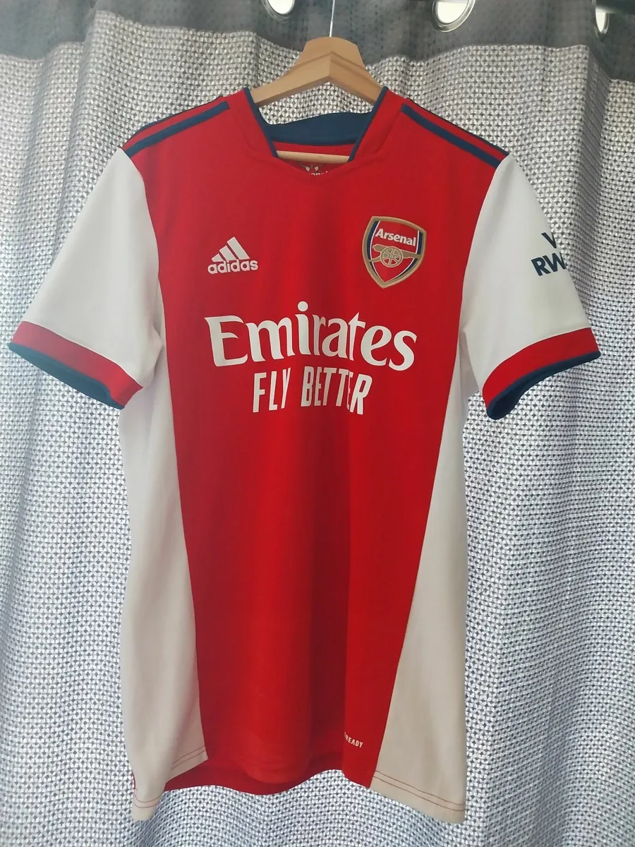 Football shirts - Image 3