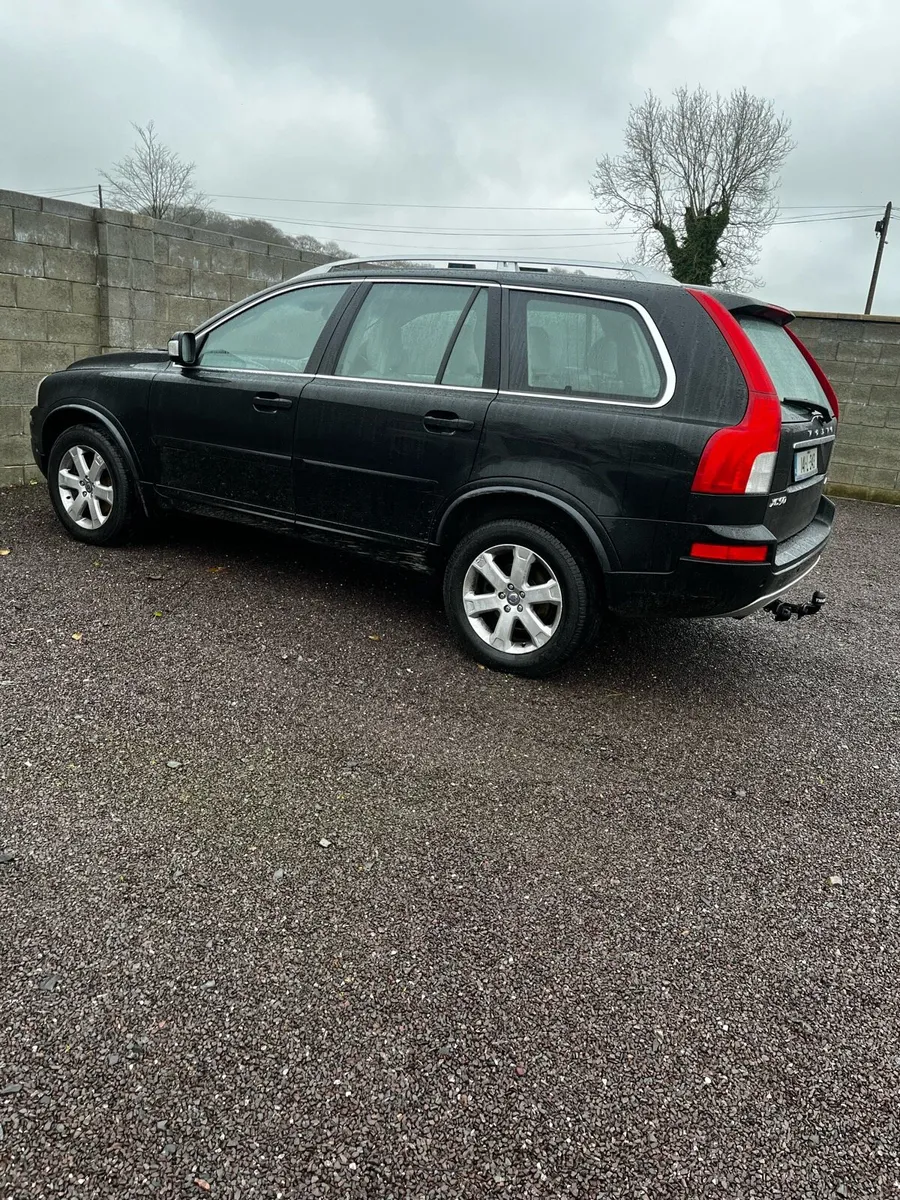 Volvo xc90 - Image 2