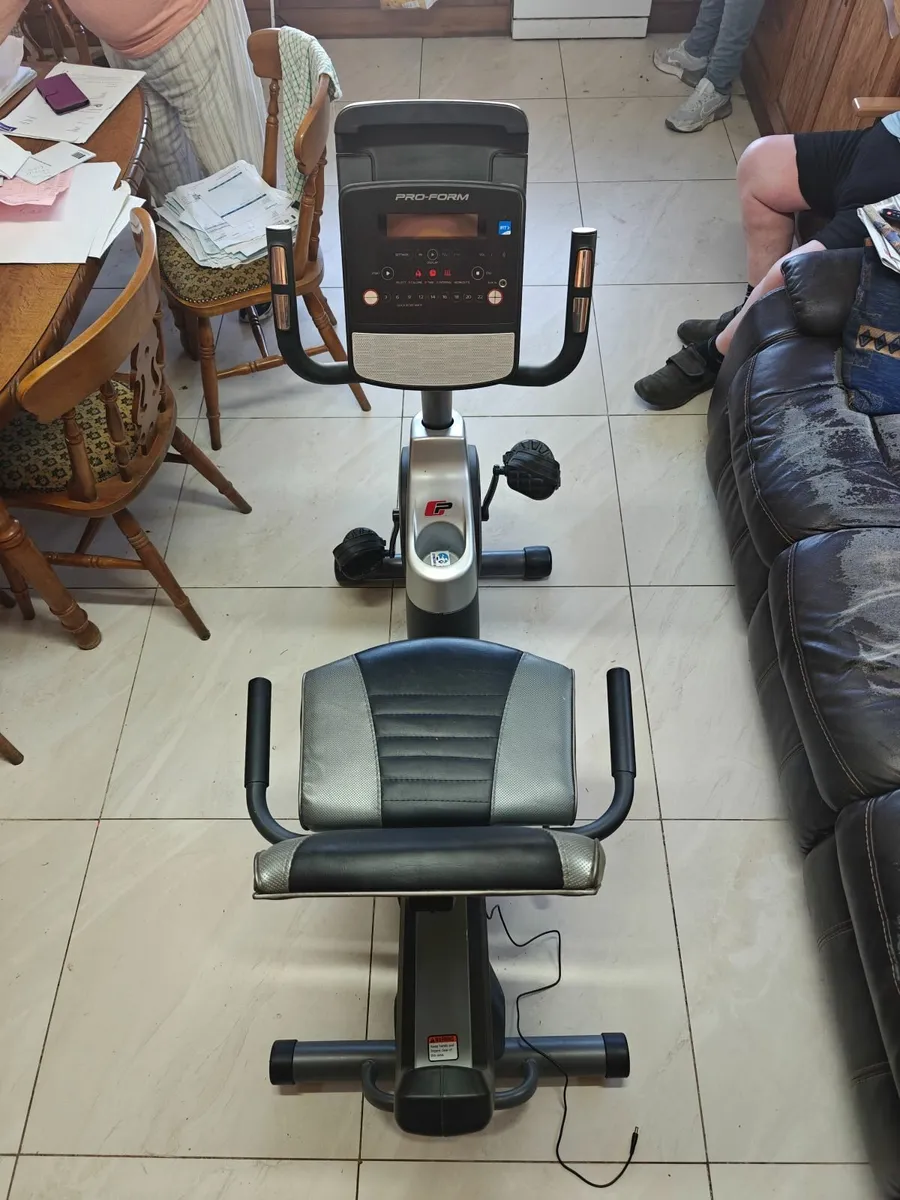 Exercise bike - never used - Image 4