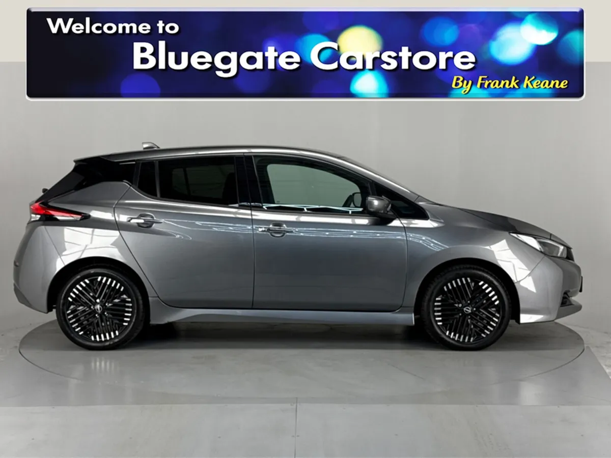 Nissan Leaf 40kWh TEKNA**HEATED MULTIFUNCTIONAL ST - Image 3