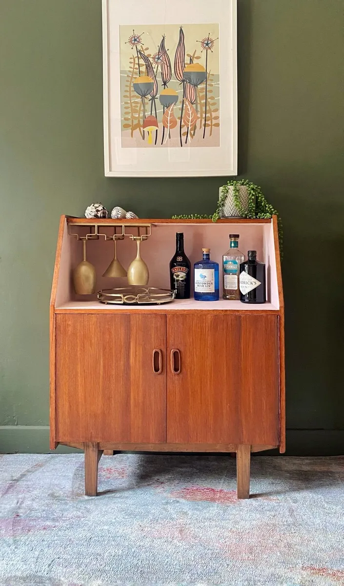 Mid century drinks cabinet - Image 1