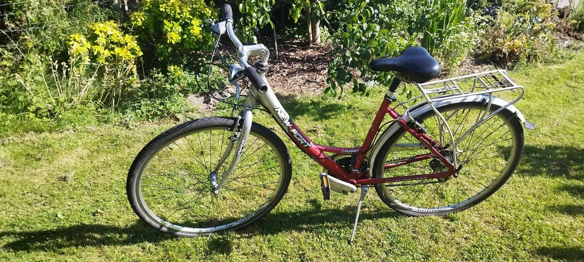 Adult/teen bike Dungarvan 28" wheel 18"frame - Image 1