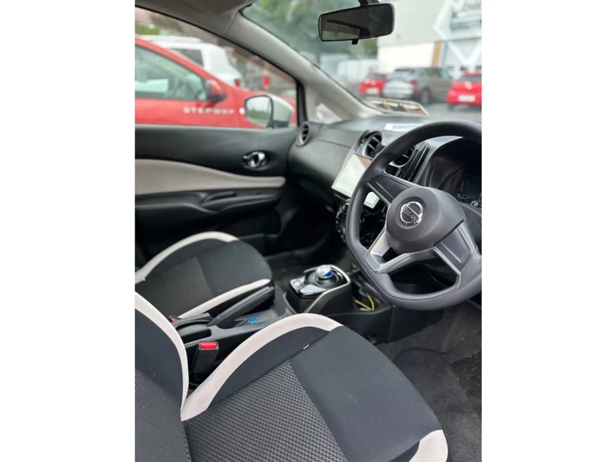 Nissan NOTE 1.2 Daa-he12 5DR Auto - Image 2