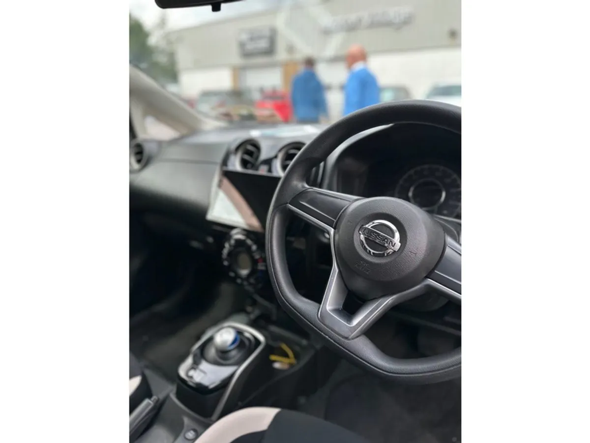 Nissan NOTE 1.2 Daa-he12 5DR Auto - Image 3
