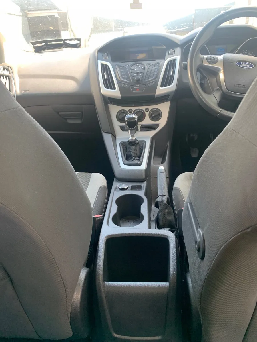 Ford Focus 2012 - Image 3