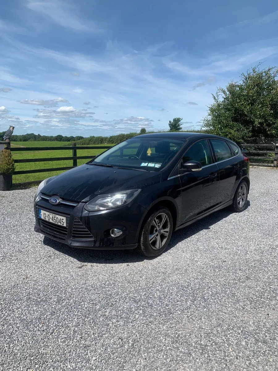 Ford Focus 2012 - Image 1