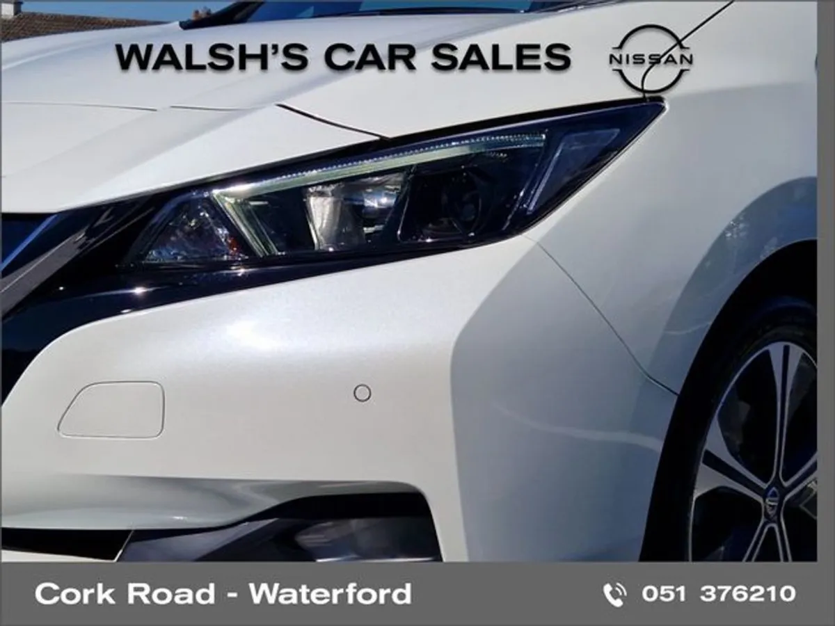 Nissan Leaf 40k EV SV Premium 40kw My21.5 4D - Image 4