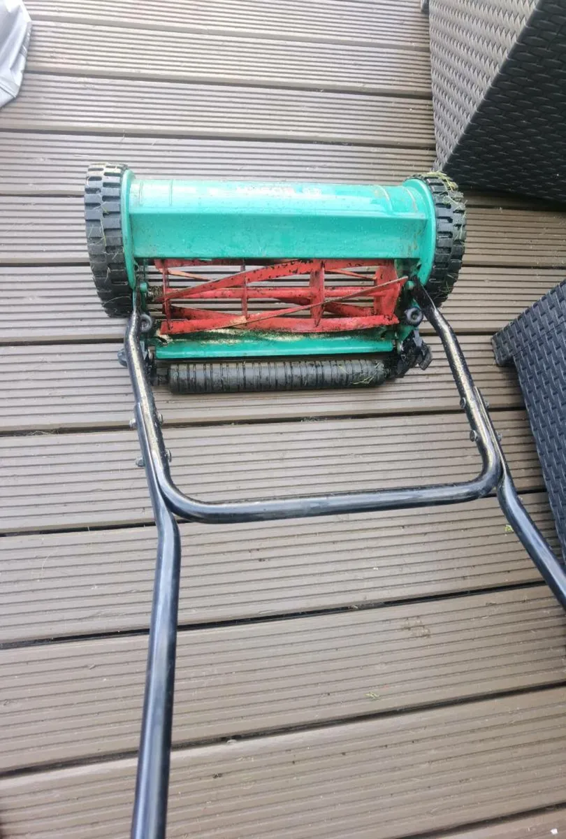 manual push lawnmower, - Image 2