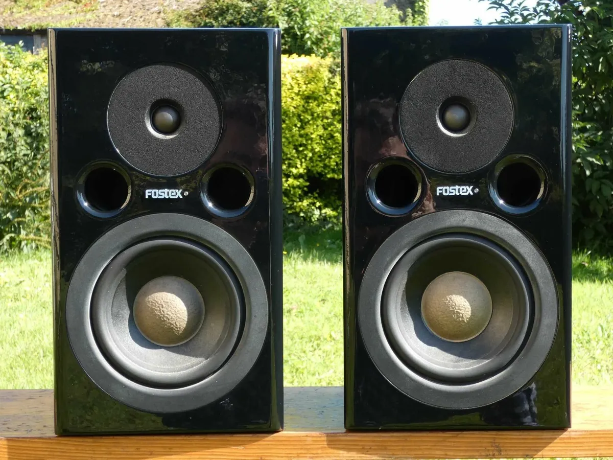 Fostex PM-1 MKII ACTIVE Monitor Speakers (Pair) - Image 1