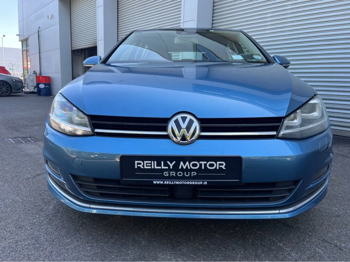 Volkswagen Golf 1.4 Petrol Highline Auto - Image 2