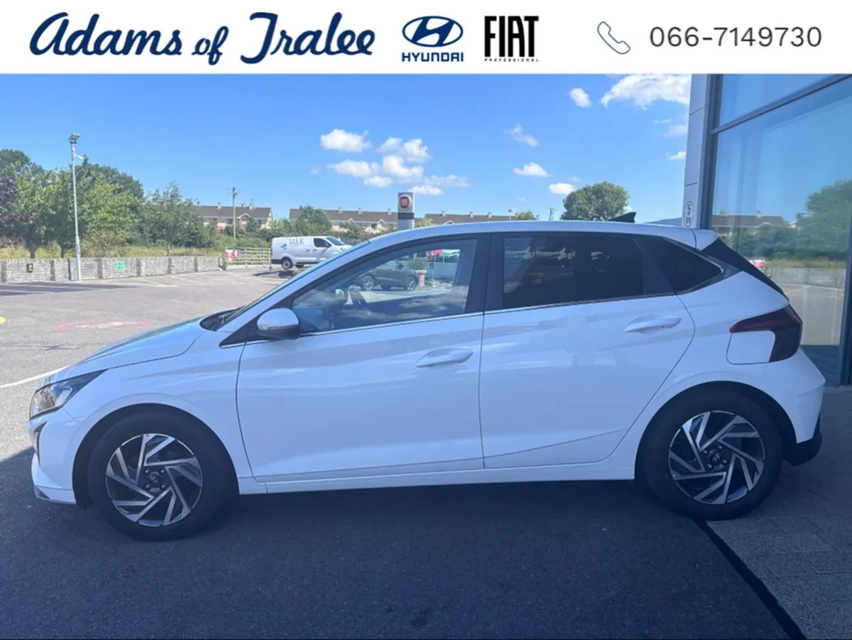 Hyundai i20 Deluxe Plus 5DR - Image 2