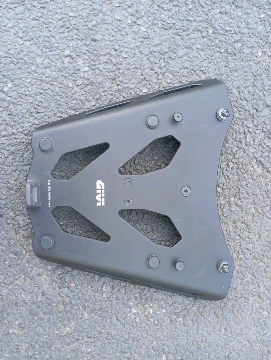 Givi rack for tracer 9gt - Image 1