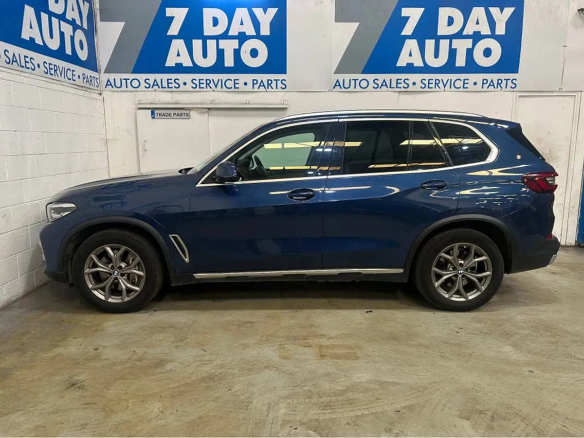 BMW X5 Xdrive45e Xline - Image 4