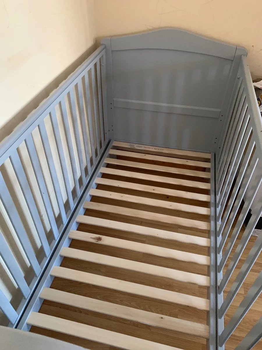 Cot - Image 2