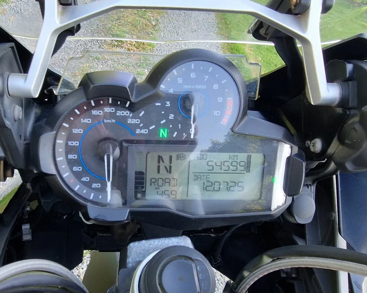 BMW R 1200 GSA TE Triple Black 2017 - Image 2