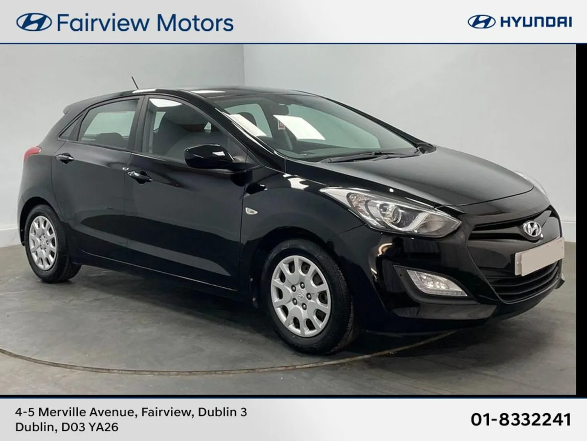 Hyundai i30 1.4 Petrol Classic - Only 41 000 Km - - Image 1