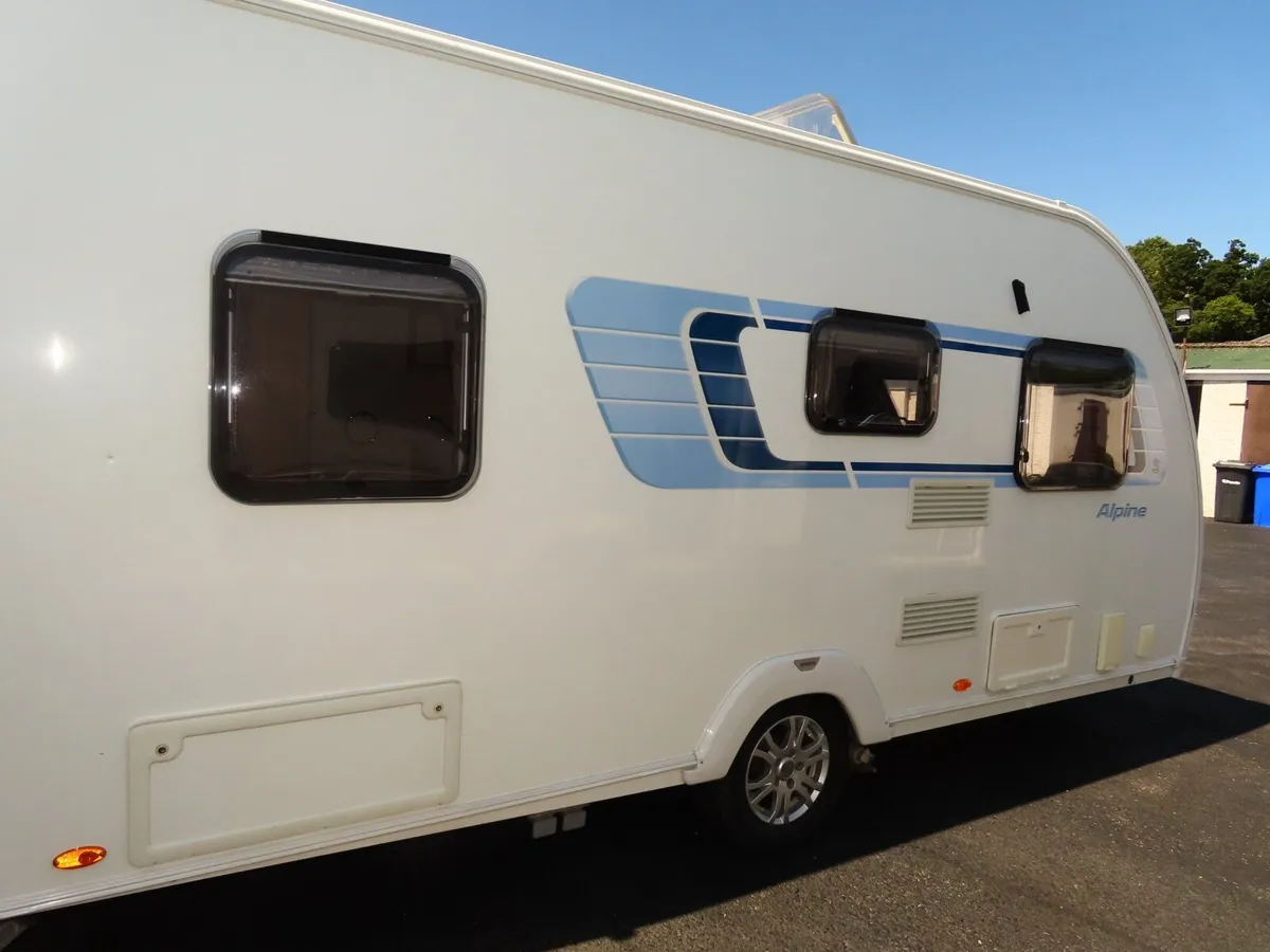 Swift Sprite Alpine 4/5 Berth Caravan - Image 3