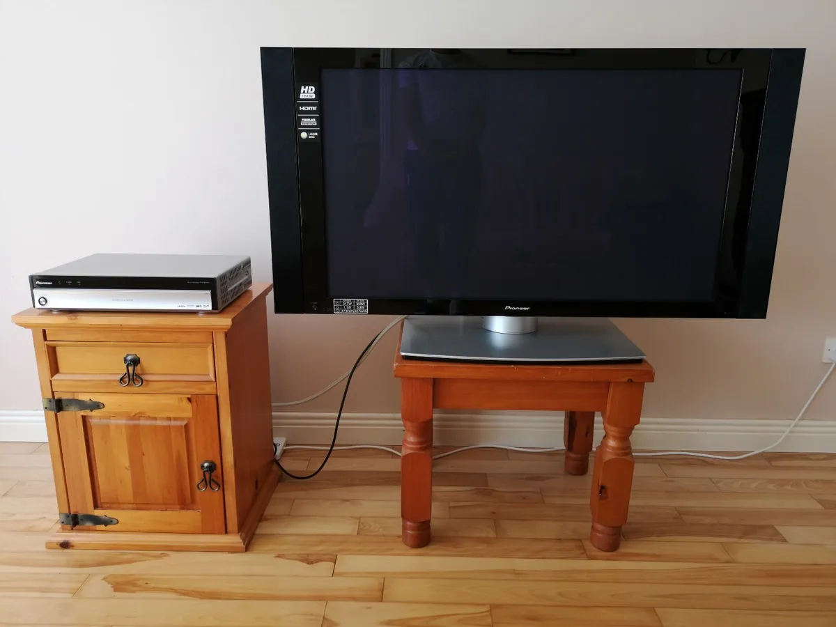 PIONEER TV 43" Plasma Display PDP-436PE with Stand - Image 2