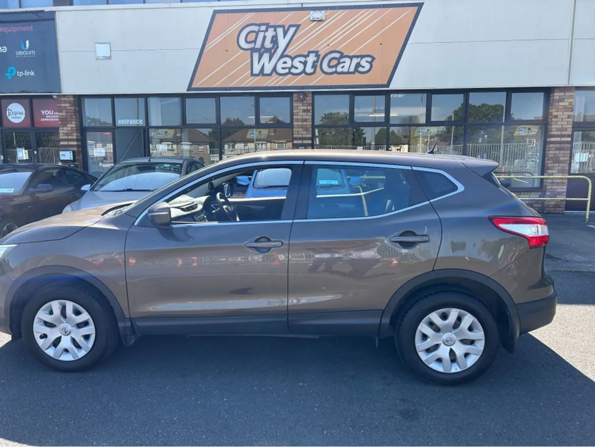 Nissan QASHQAI 1.2 Only 88000KLMS/////ORIGINAL Ir - Image 1