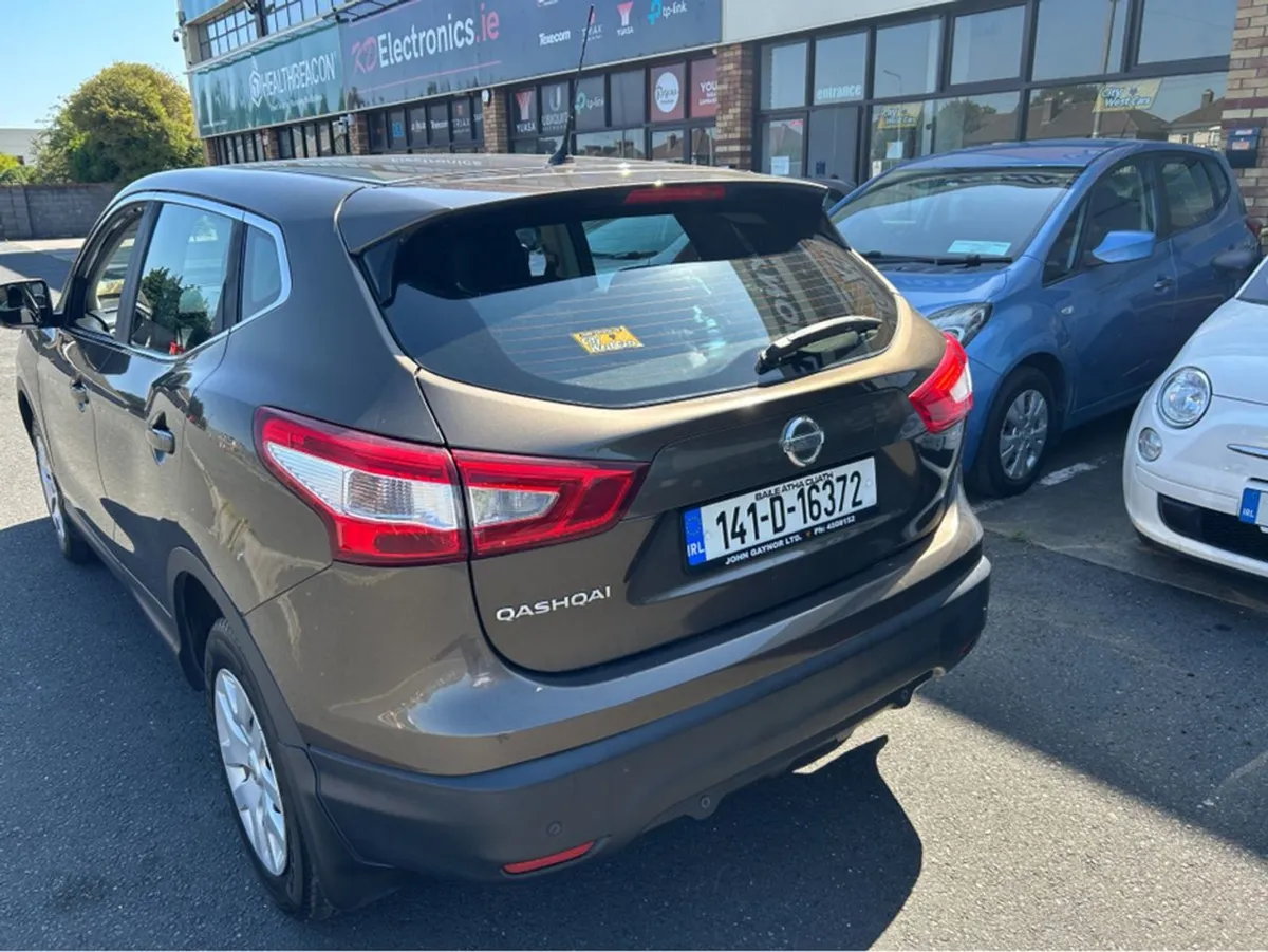 Nissan QASHQAI 1.2 Only 88000KLMS/////ORIGINAL Ir - Image 2