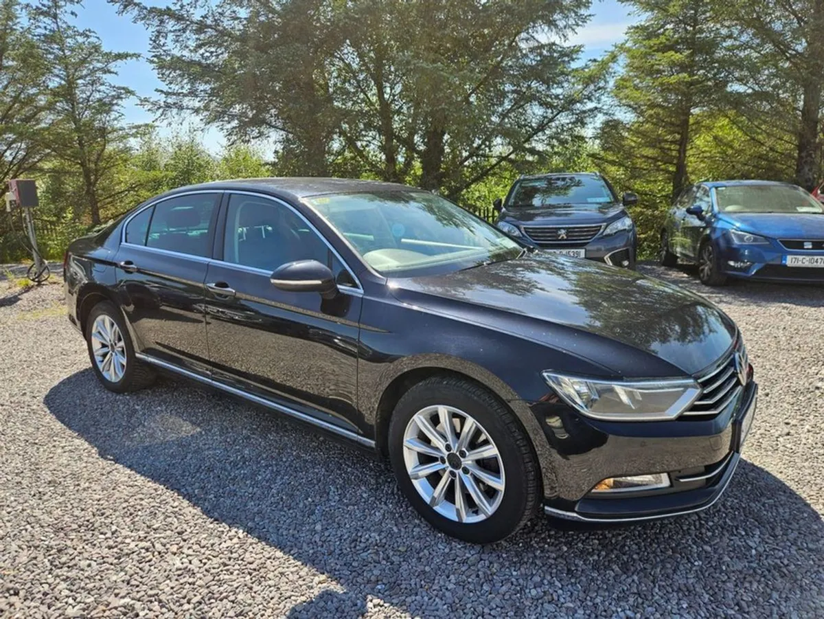 Volkswagen Passat HL 1.6tdi M6F 120HP 4DR - Image 1