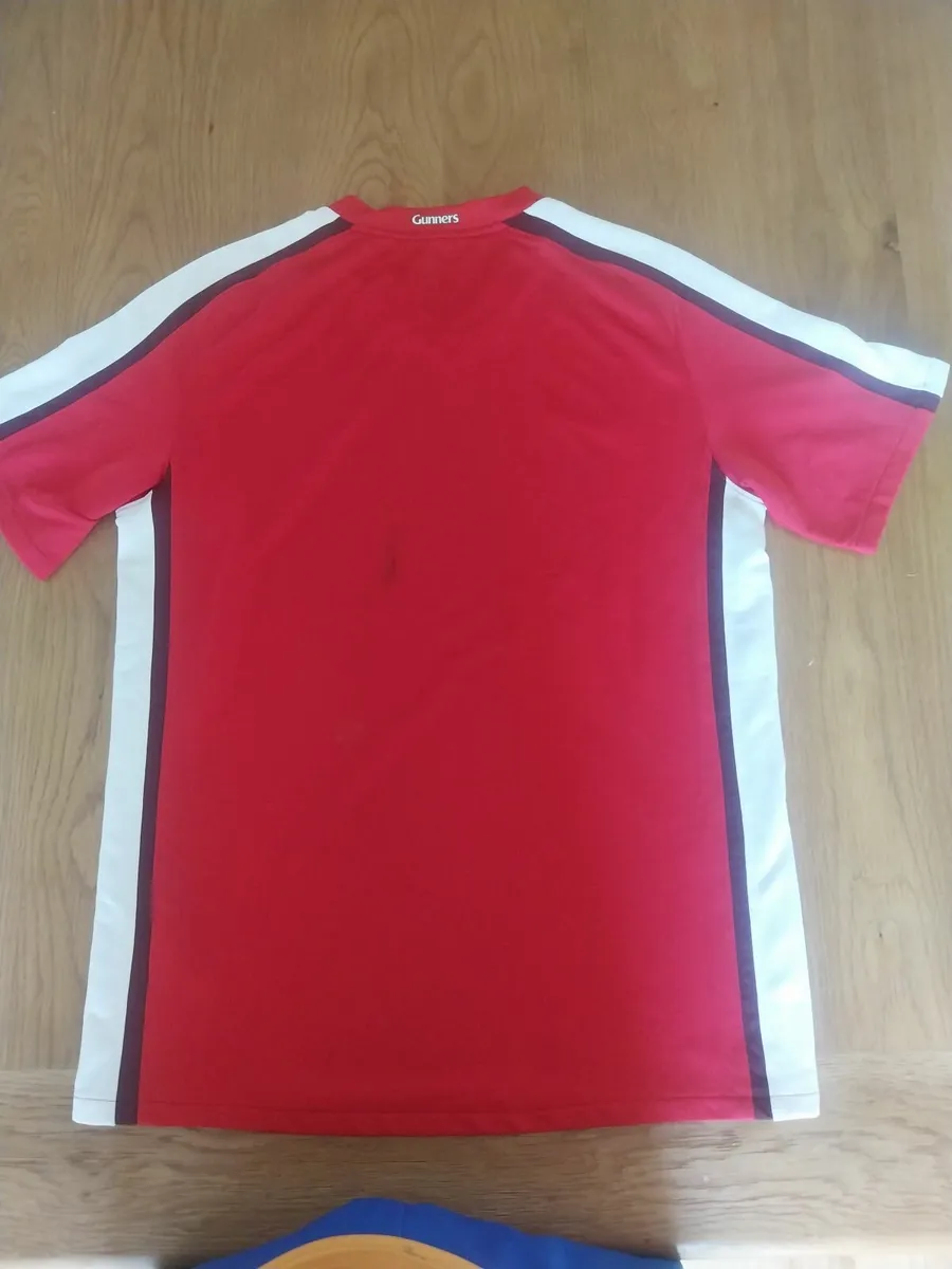 Football shirts - Image 2