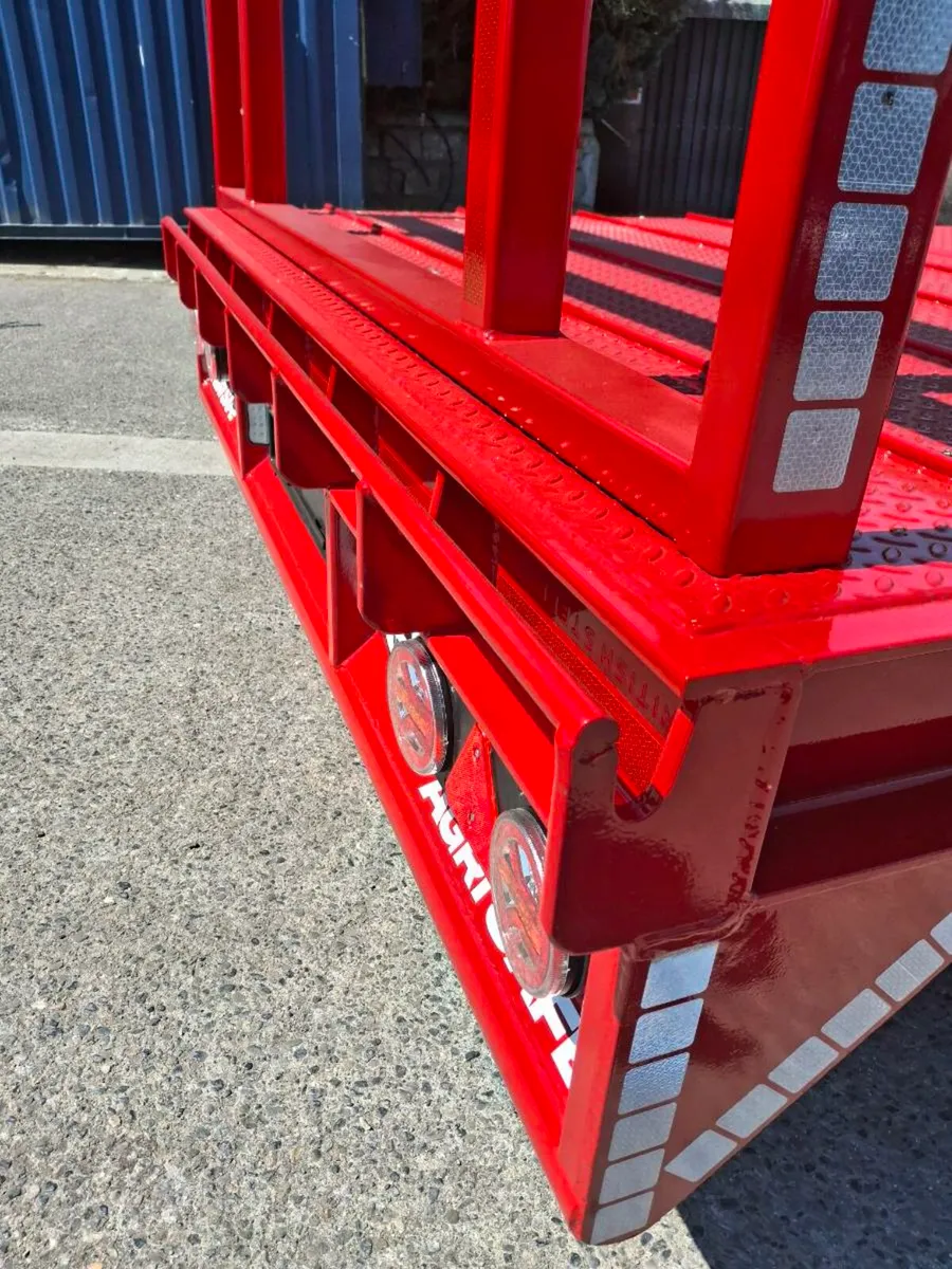 32ft Agrisafe Tri Axle Low Loader/Bale Trailer New - Image 4
