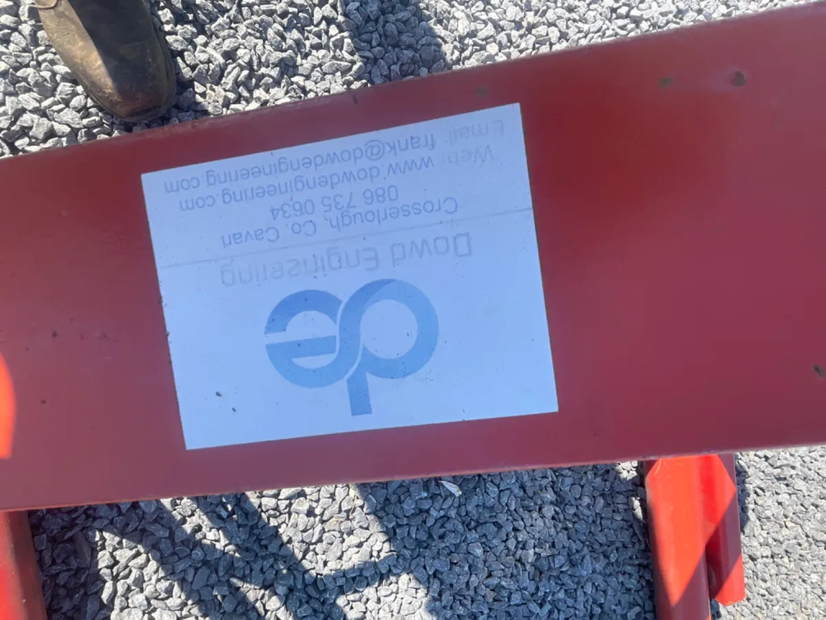 New DE single bale lifter - Image 4