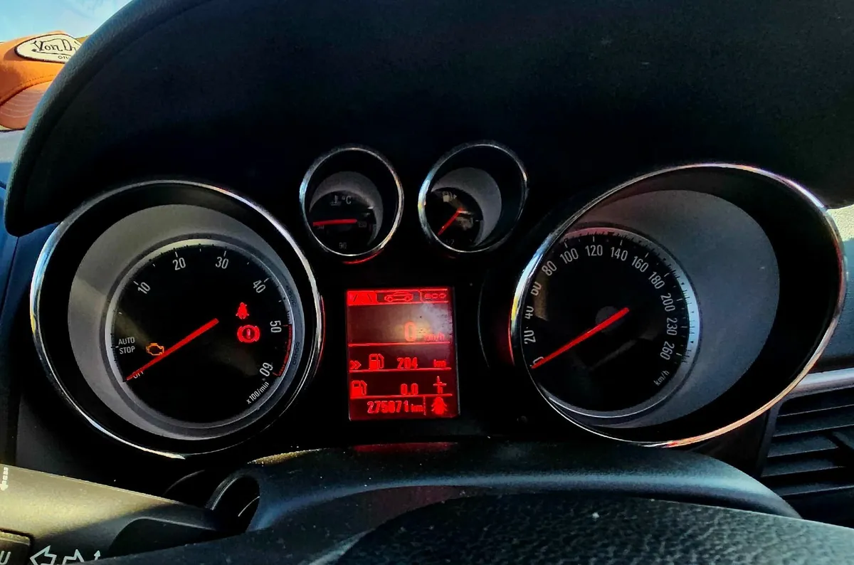 Opel Zafira 2017 - Image 1
