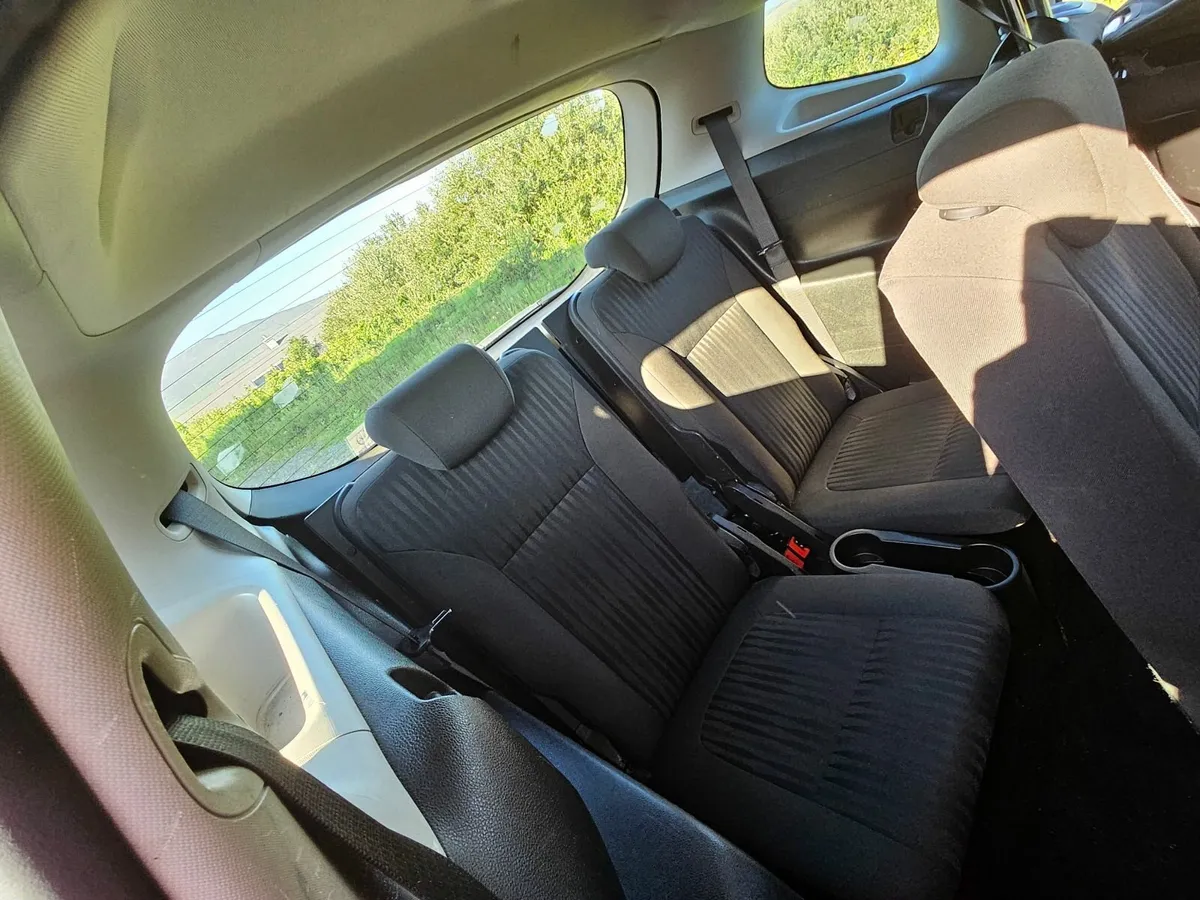 Opel Zafira 2017 - Image 4