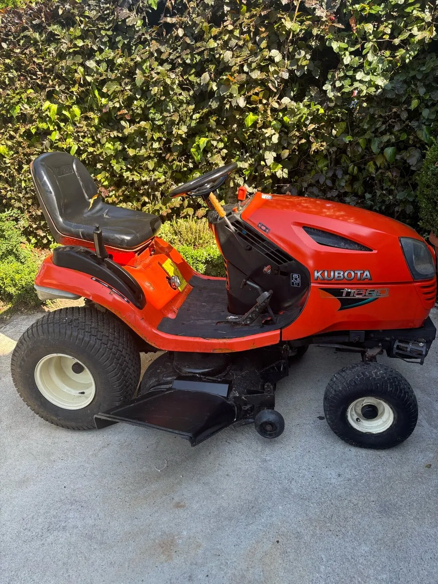 Kubota lawn mower - Image 1